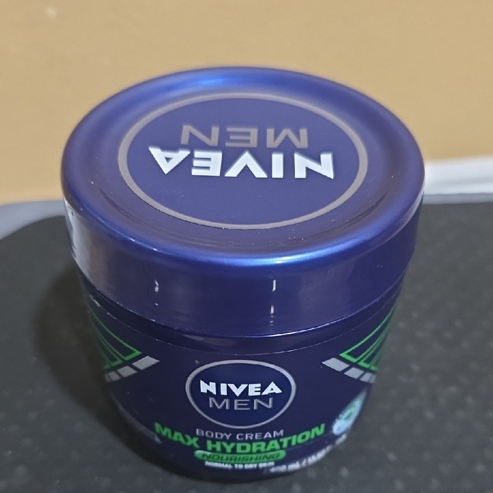 Nivea Men Max Hydration Body Cream - Blue
